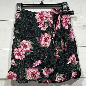 Planet Gold Black Floral Skirt